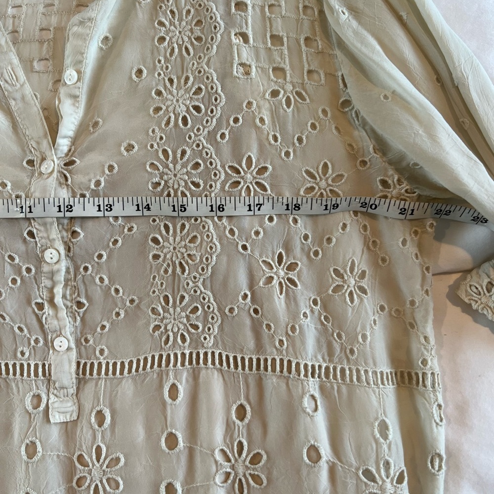 Johnny Was White Eyelet Crochet Button-Front Blouse - Picture 6 of 6